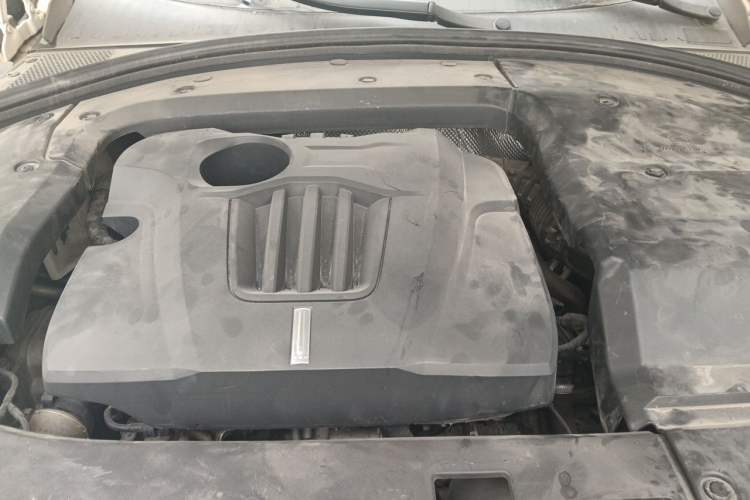 Used Wey VV7 2017 2.0T Flagship Model Engine Bay
