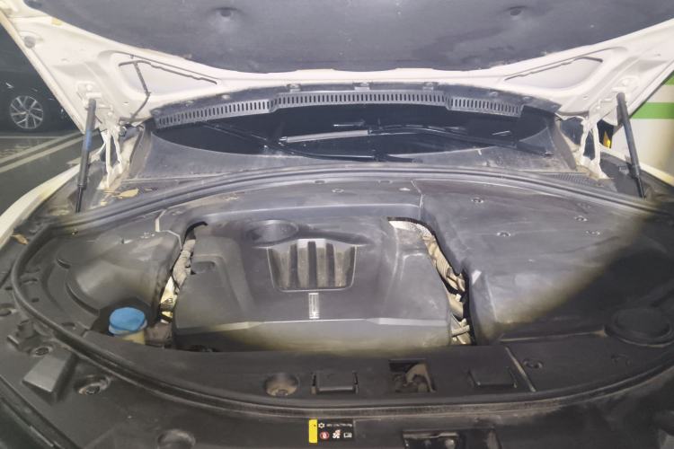 Used Wey VV7 2017 2.0T Flagship Model Engine Bay