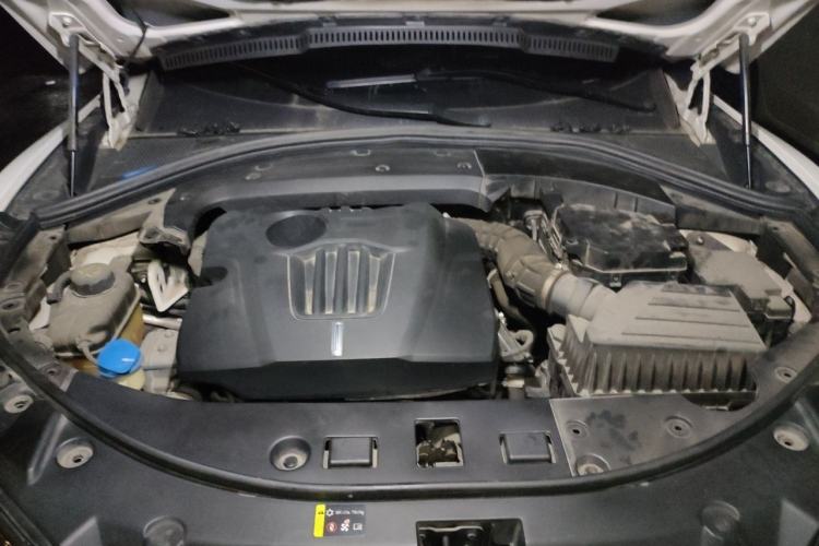 Used Wey VV7 2017 2.0T Flagship Model Engine Bay