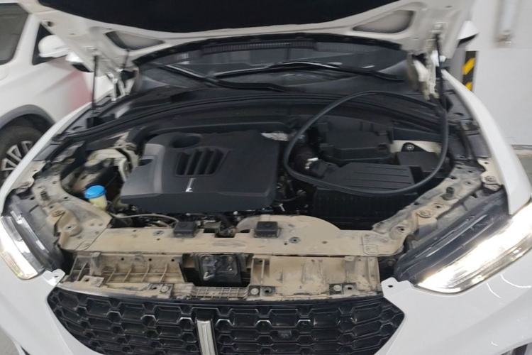 Used Wey VV7 2017 2.0T Flagship Model Engine Bay