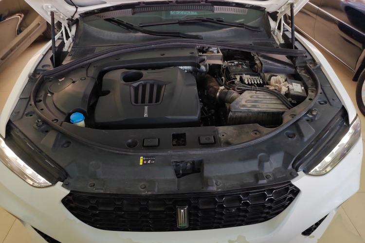 Used Wey VV7 2017 2.0T Flagship Model Engine Bay
