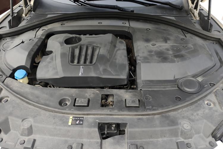 Used Wey VV7 2017 2.0T Flagship Model Engine Bay