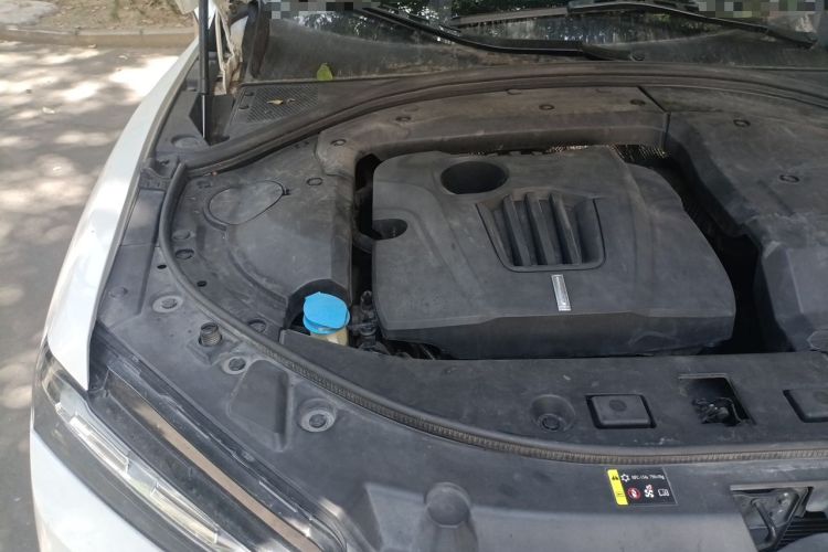 Used Wey VV7 2017 2.0T Luxury Model Engine Bay Right