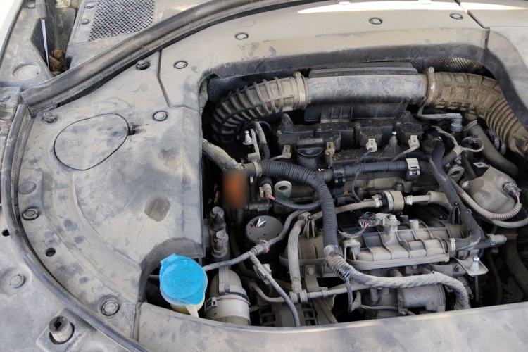 Used Wey VV7 2017 2.0T Luxury Model Engine Bay Right
