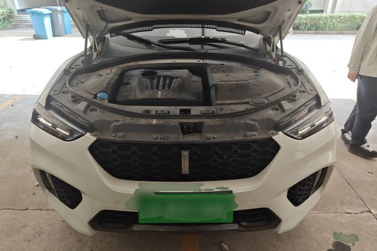 Used Wey VV7 2017 VV7c 2.0T Flagship Model Engine Bay