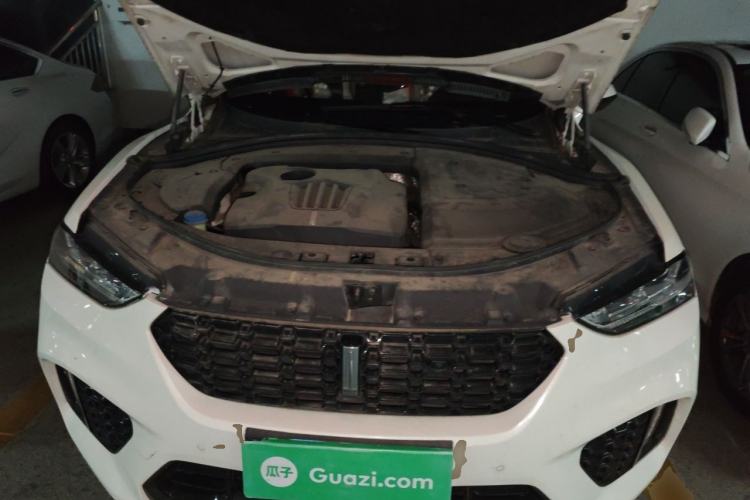 Used Wey VV7 2017 2.0T Ultra-Luxury Version Engine Bay