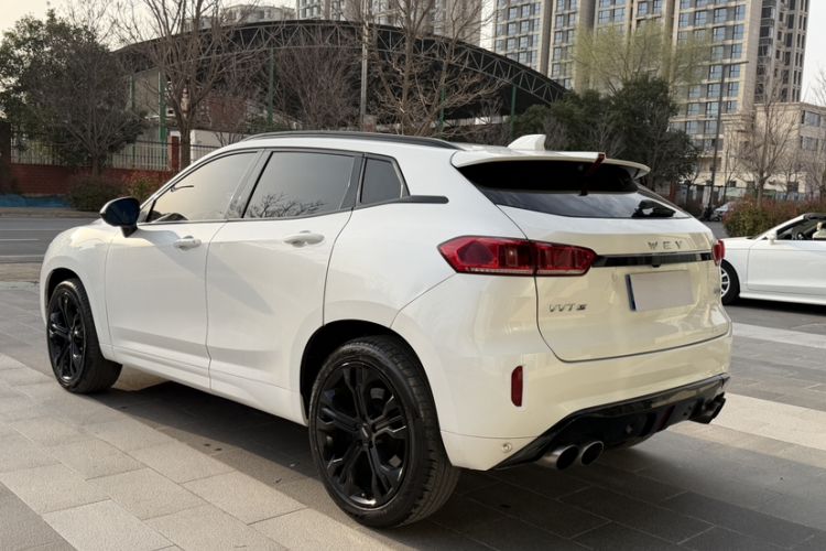 Used Wey VV7 2017 2.0T Flagship Model Exterior 2