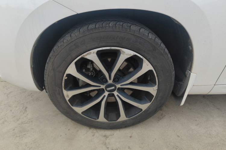 Used Wey VV7 2017 2.0T Ultra-Luxury Version Exterior 4