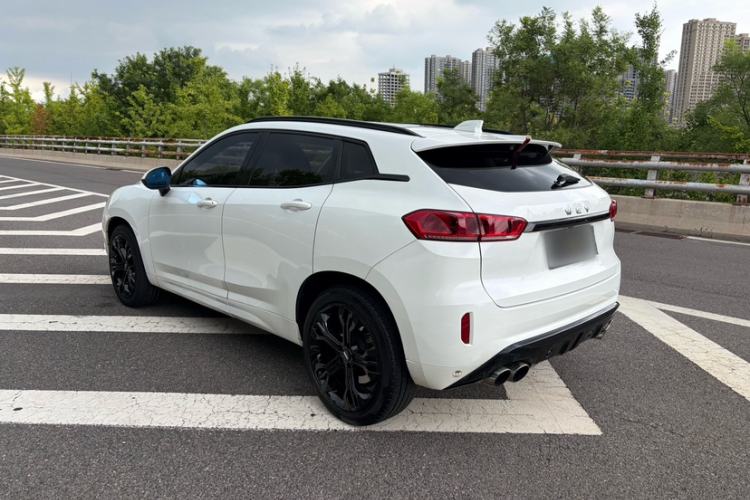 Used Wey VV7 2017 2.0T Flagship Model Exterior 4