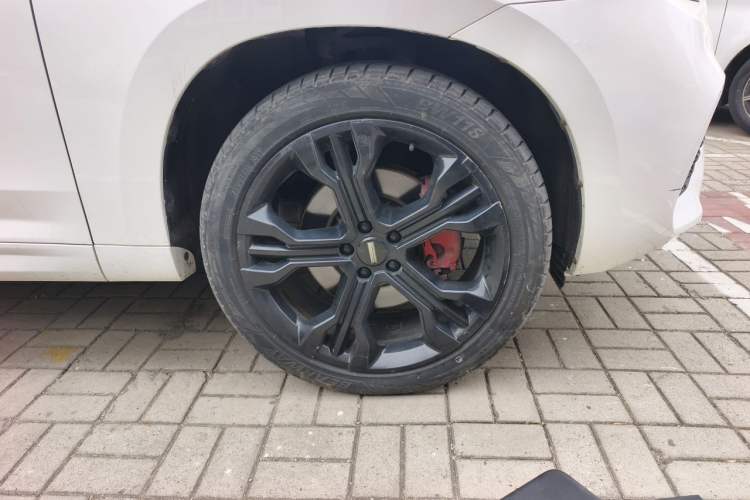 Used Wey VV7 2017 2.0T Flagship Model Exterior 7