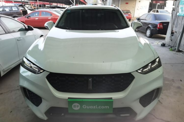 Used Wey VV7 2017 2.0T Ultra-Luxury Version Front