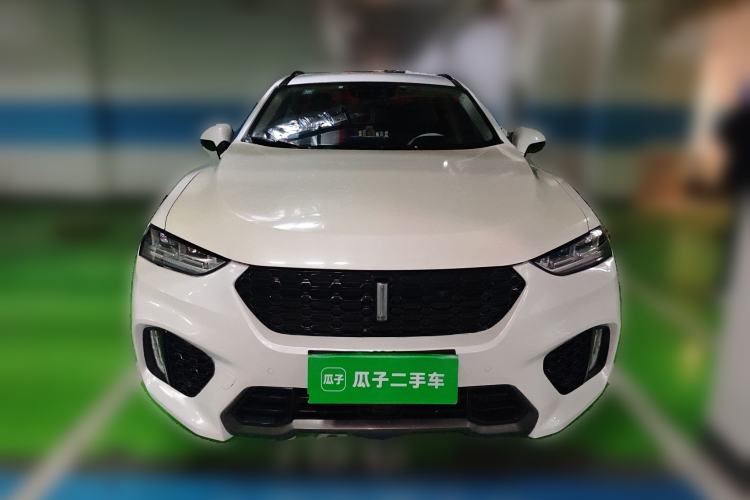 Used Wey VV7 2017 2.0T Ultra-Luxury Version Front