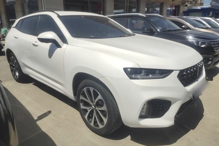 Used Wey VV7 2017 2.0T Ultra-Luxury Version Front Right 45 Deg
