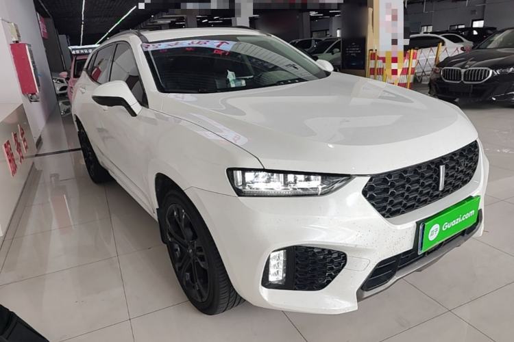 Used Wey VV7 2017 2.0T Flagship Model Front Right 45 Deg