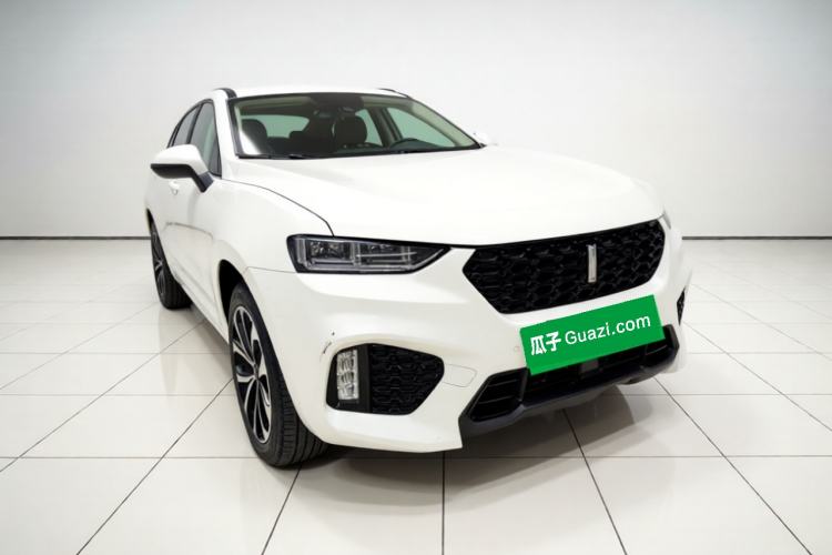 Used Wey VV7 2017 2.0T Ultra-Luxury Version Front Right 45 Deg