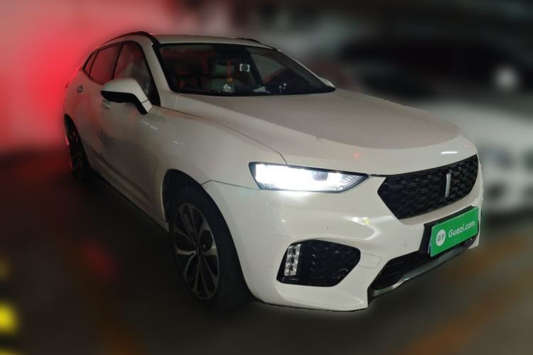 Used Wey VV7 2017 2.0T Ultra-Luxury Version Front Right 45 Deg