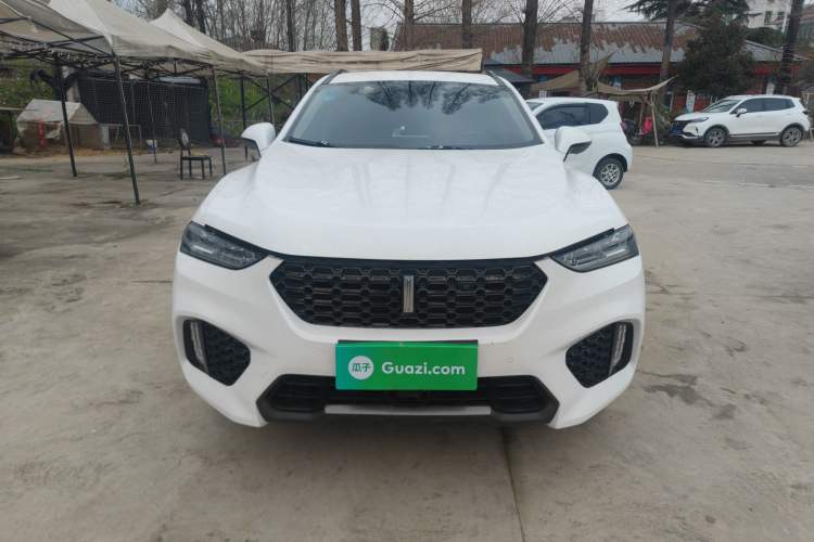 Used Wey VV7 2017 2.0T Ultra-Luxury Version Front