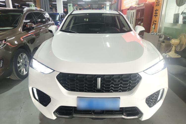 Used Wey VV7 2017 2.0T Ultra-Luxury Version Front