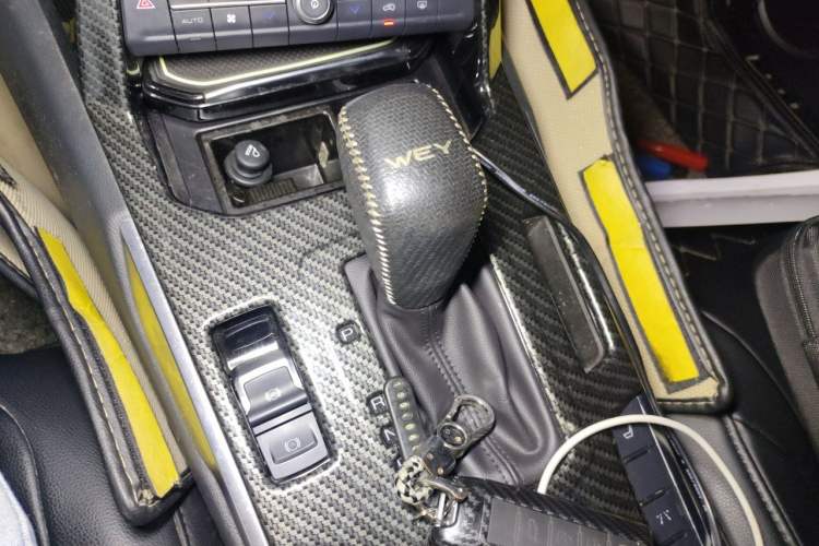 Used Wey VV7 2017 2.0T Flagship Model Gear Lever