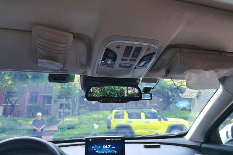 Used Wey VV7 2017 2.0T Flagship Model Headliner