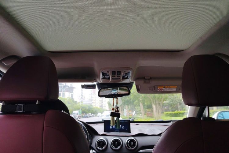 Used Wey VV7 2017 VV7c 2.0T Flagship Model Headliner
