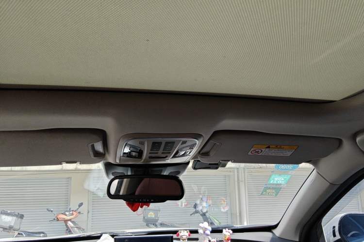 Used Wey VV7 2017 2.0T Flagship Model Headliner