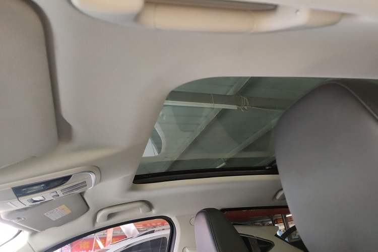 Used Wey VV7 2017 2.0T Flagship Model Headliner