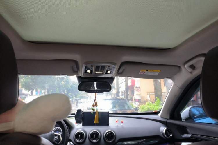Used Wey VV7 2017 VV7c 2.0T Supreme Model Headliner