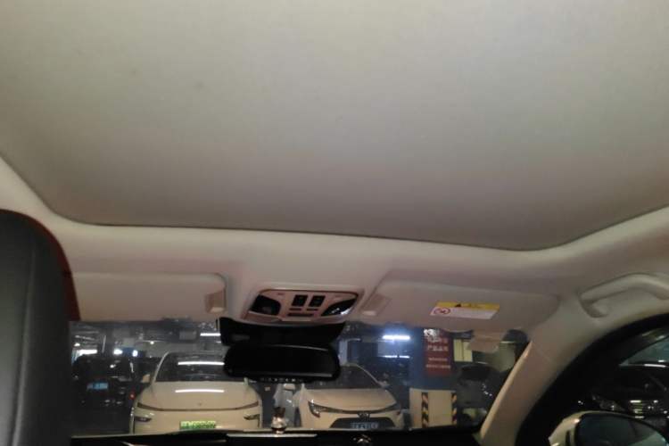 Used Wey VV7 2017 2.0T Flagship Model Headliner