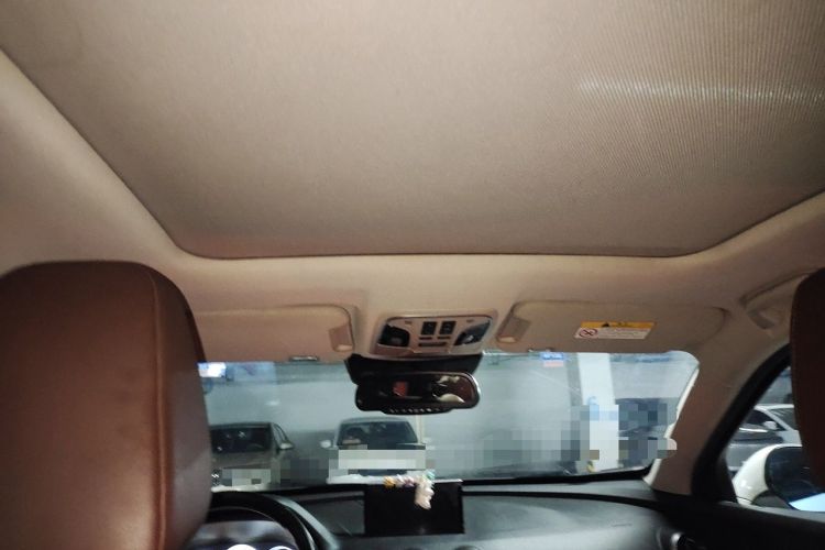 Used Wey VV7 2017 2.0T Ultra-Luxury Version Headliner