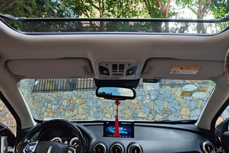Used Wey VV7 2017 2.0T Flagship Model Headliner