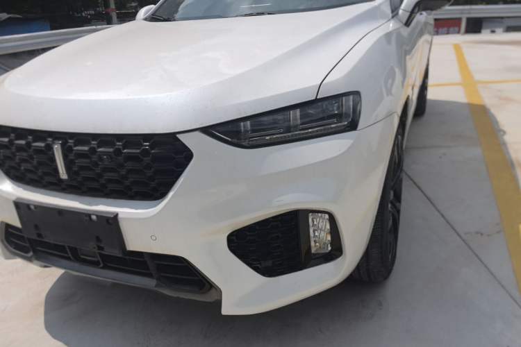 Used Wey VV7 2017 2.0T Flagship Model Left Front Headlight