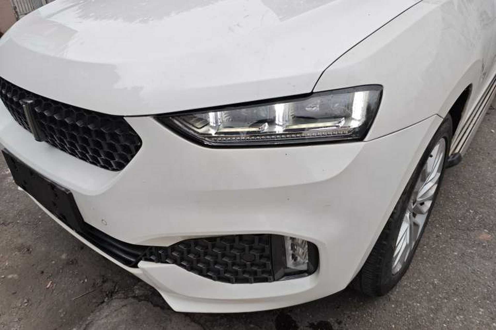 Used Wey VV7 2017 VV7c 2.0T Supreme Model Left Front Headlight