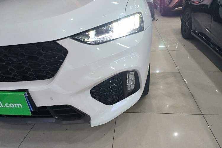 Used Wey VV7 2017 2.0T Flagship Model Left Front Headlight