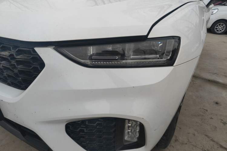Used Wey VV7 2017 2.0T Ultra-Luxury Version Left Front Headlight