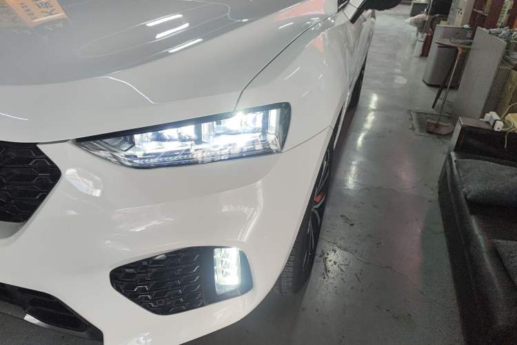 Used Wey VV7 2017 2.0T Ultra-Luxury Version Left Front Headlight