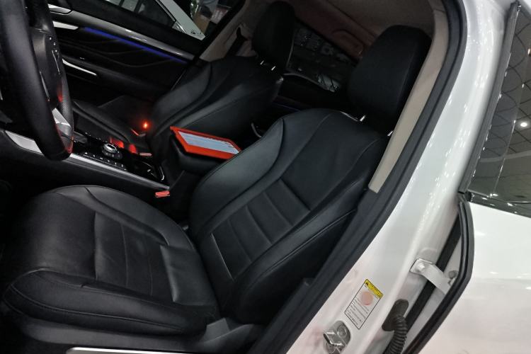 Used Wey VV7 2017 2.0T Flagship Model Left Front Seat