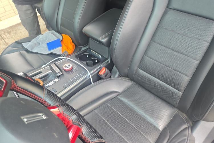 Used Wey VV7 2017 2.0T Flagship Model Left Front Seat
