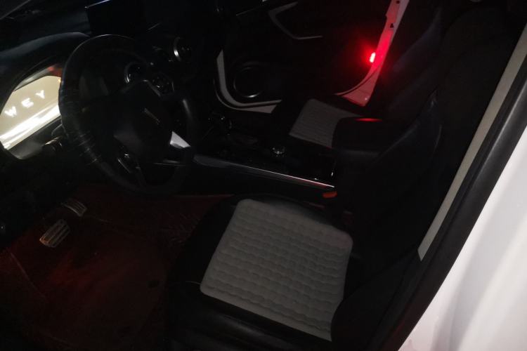 Used Wey VV7 2017 2.0T Flagship Model Left Front Seat