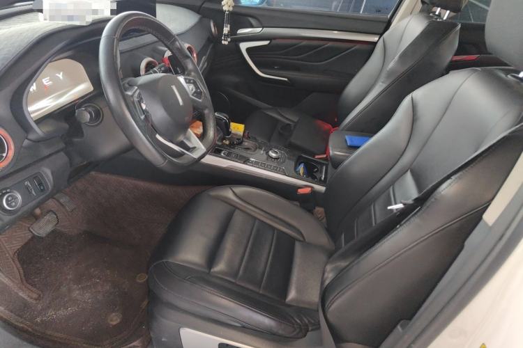Used Wey VV7 2017 2.0T Luxury Model Left Front Seat