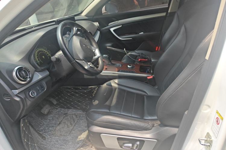 Used Wey VV7 2017 VV7c 2.0T Supreme Model Left Front Seat
