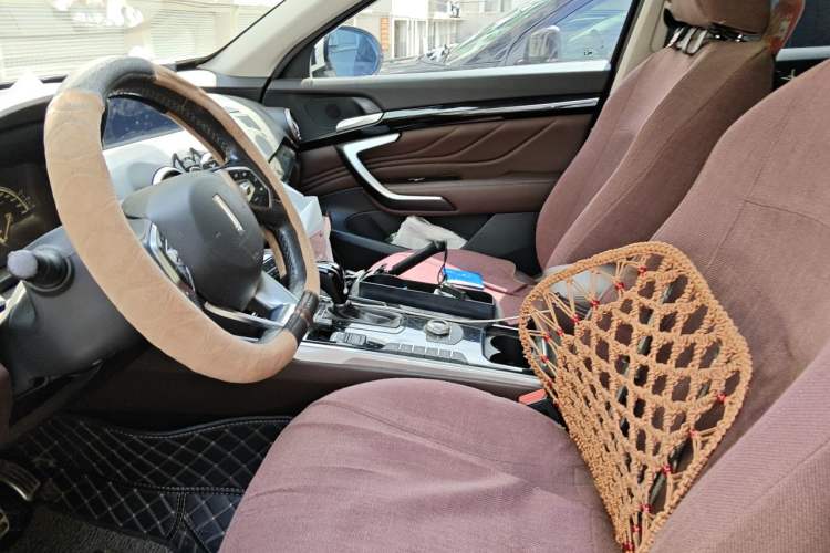 Used Wey VV7 2017 2.0T Flagship Model Left Front Seat