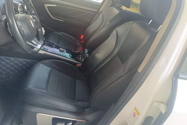 Used Wey VV7 2017 2.0T Ultra-Luxury Version Left Front Seat