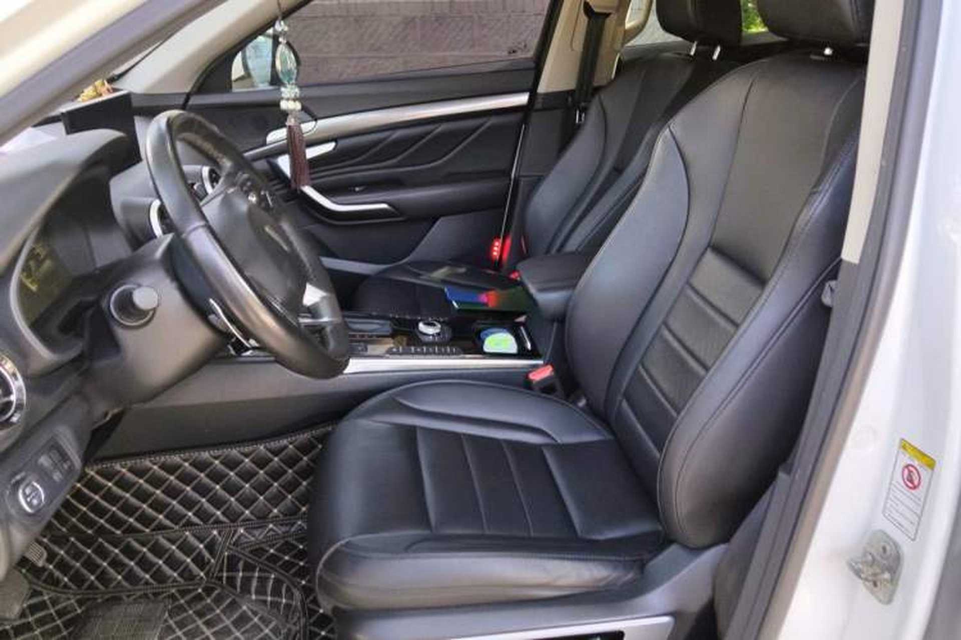 Used Wey VV7 2017 2.0T Luxury Model Left Front Seat