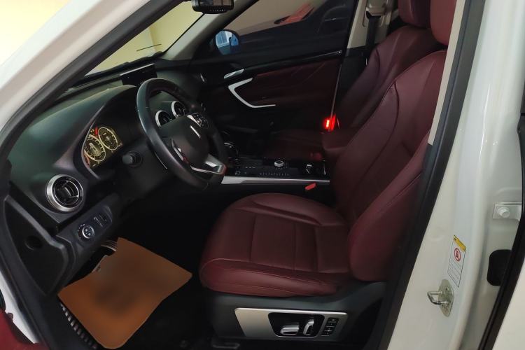 Used Wey VV7 2017 2.0T Flagship Model Left Front Seat