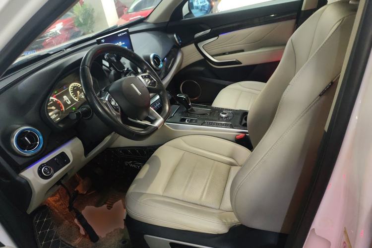 Used Wey VV7 2017 2.0T Ultra-Luxury Version Left Front Seat
