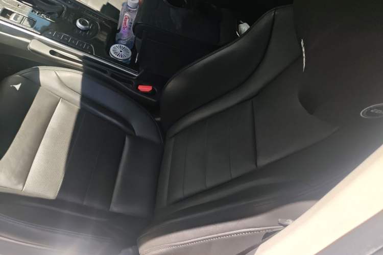 Used Wey VV7 2017 2.0T Flagship Model Left Front Seat