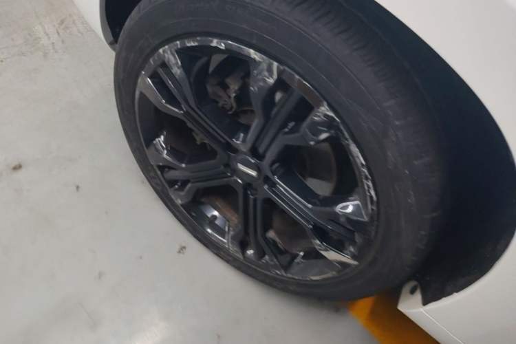 Used Wey VV7 2017 2.0T Flagship Model Left Front Wheel Hub