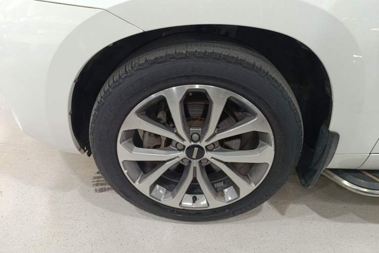 Used Wey VV7 2017 2.0T Ultra-Luxury Version Left Front Wheel Hub