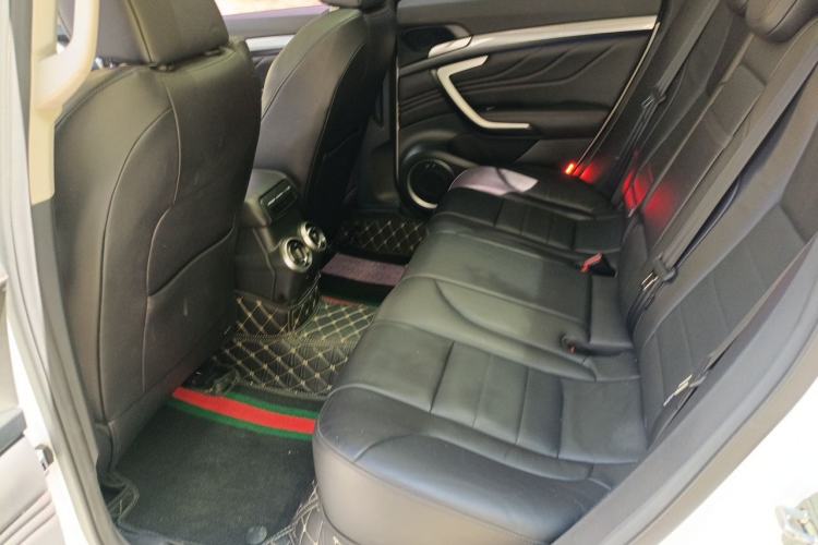 Used Wey VV7 2017 2.0T Flagship Model Left Rear Seat